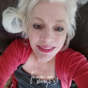 Meet your Posher, Frances